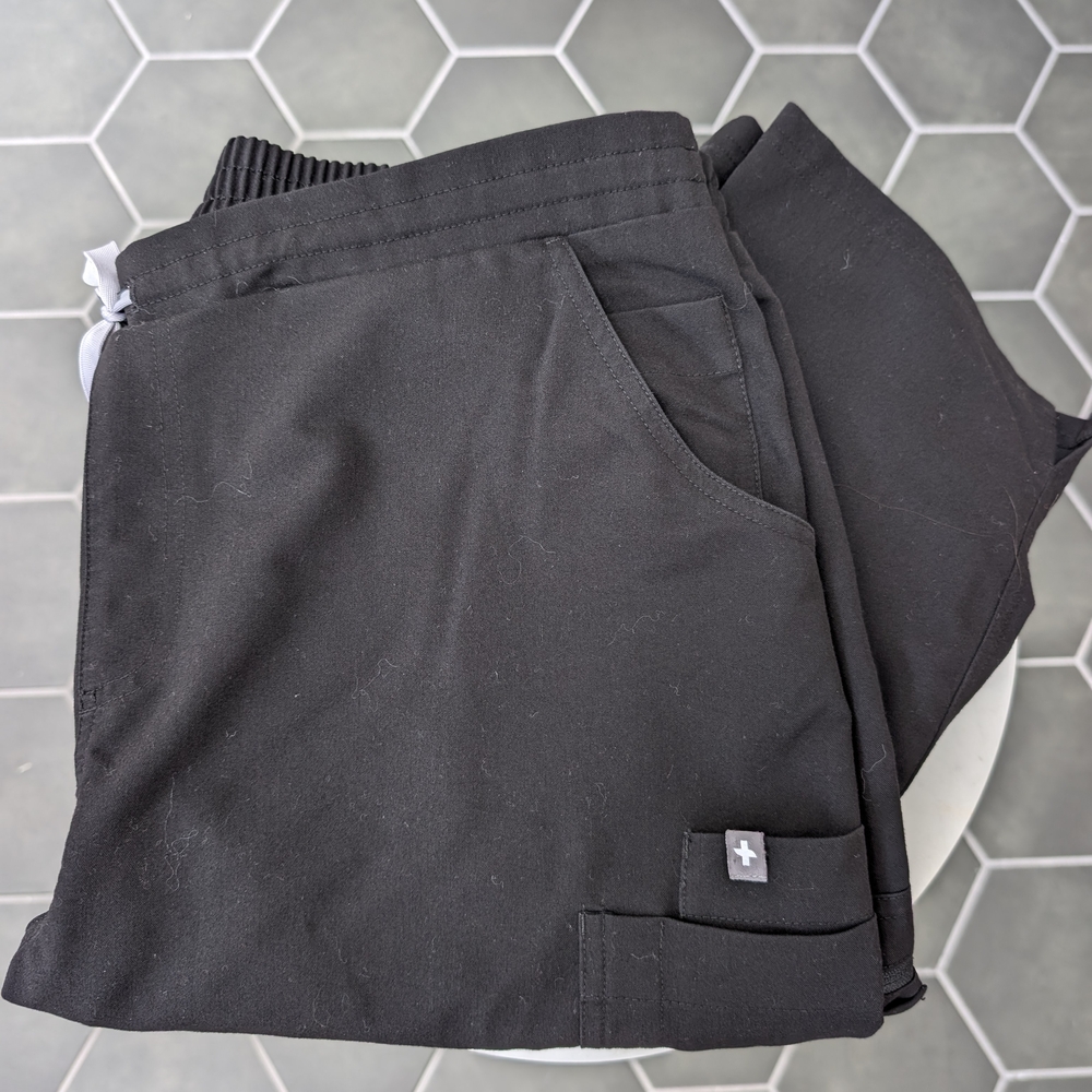 figs black yola scrub bottoms